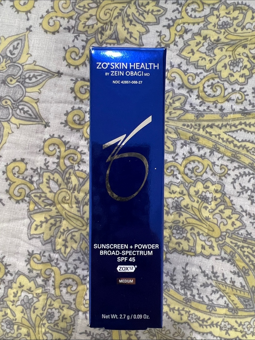 Zo Skin Health Sunscreen + Powder SPF 45 - Medium - Blue